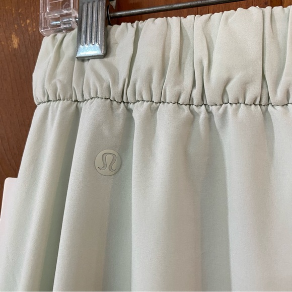 LULULEMON Time To Flounce Skirt Sz 6 NWT Springtime - Picture 2 of 6